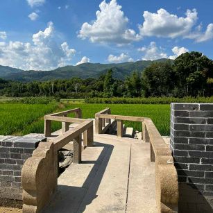 大同花岗岩仿古石材景区使用案例