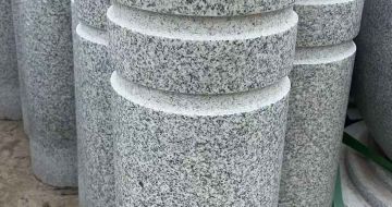大同 芝麻白花岗岩挡车柱、隔离柱多少钱