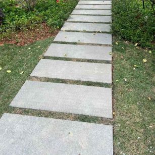 大同 芝麻黑小区踏步、汀步石铺装效果