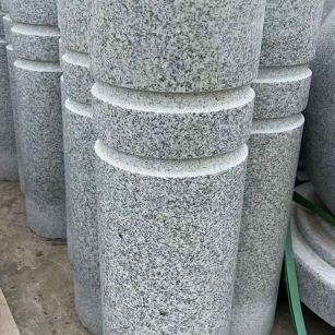 大同 芝麻白花岗岩挡车柱、隔离柱多少钱