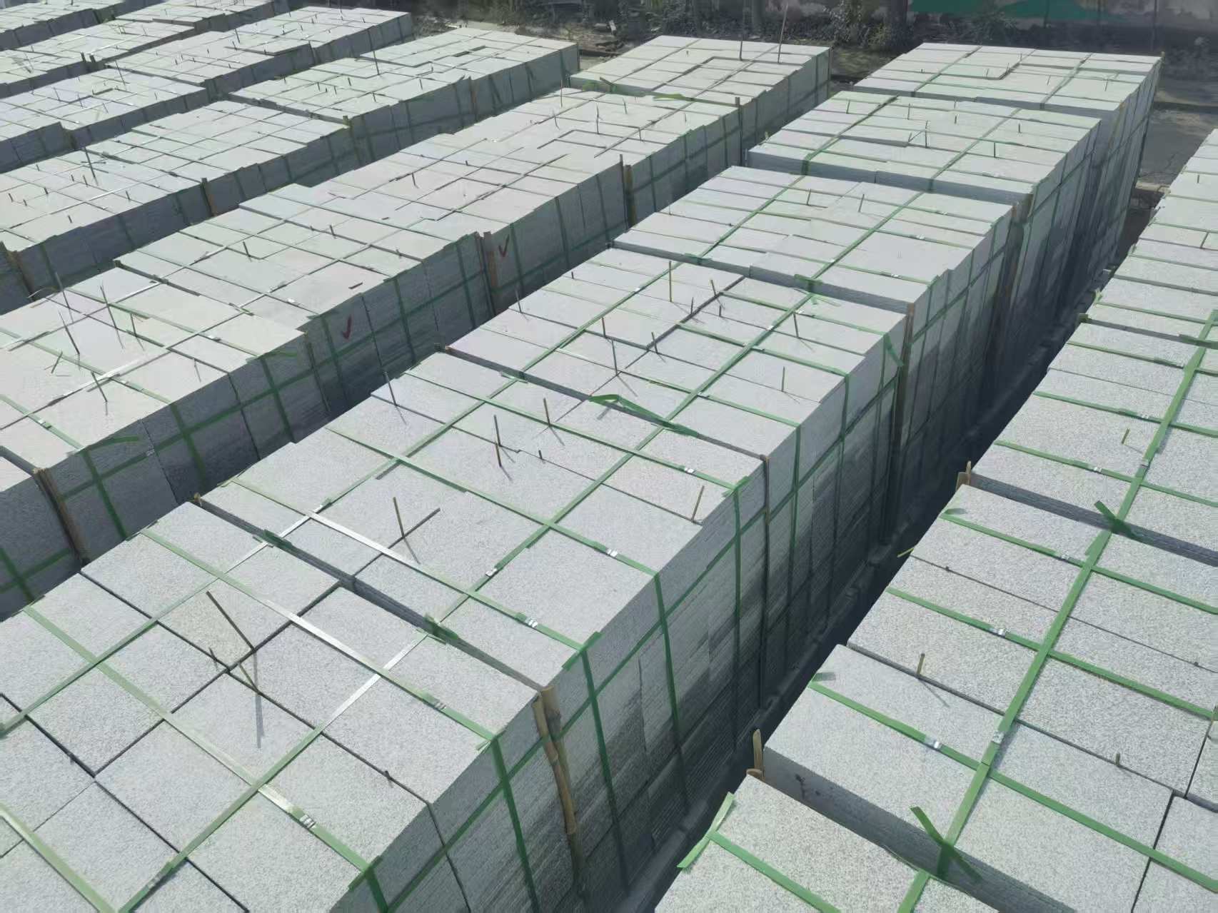 大同 芝麻白1.8公分火烧300*600地铺，清仓大甩卖