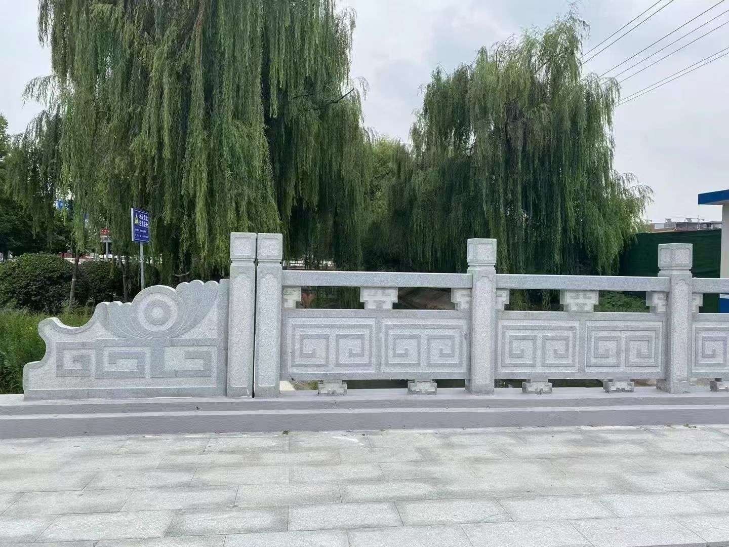 大同 芝麻灰桥栏杆、河道栏杆安装效果
