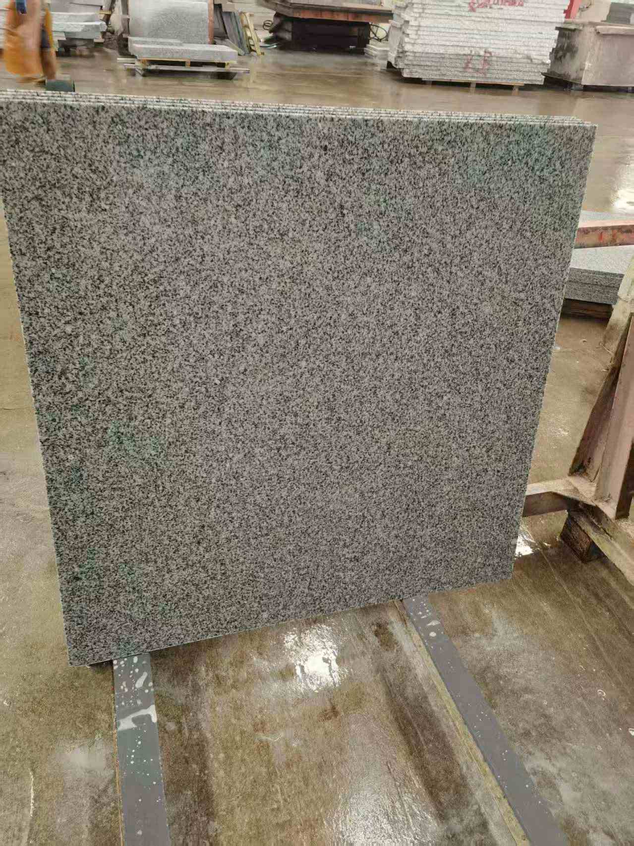 大同 芝麻白光面900*900，高地铁标准