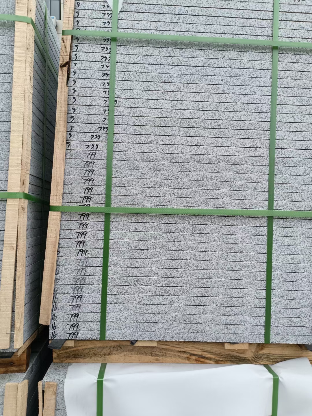 大同 芝麻白石材地铺做法